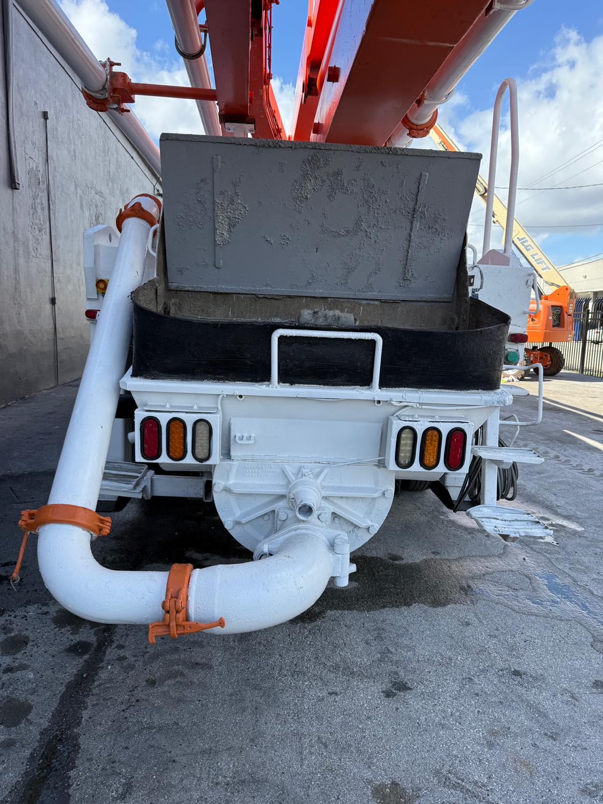 2003 Schwing 2525H-5 39M Concrete Pump | Mack MR688S | 4-Section Boom