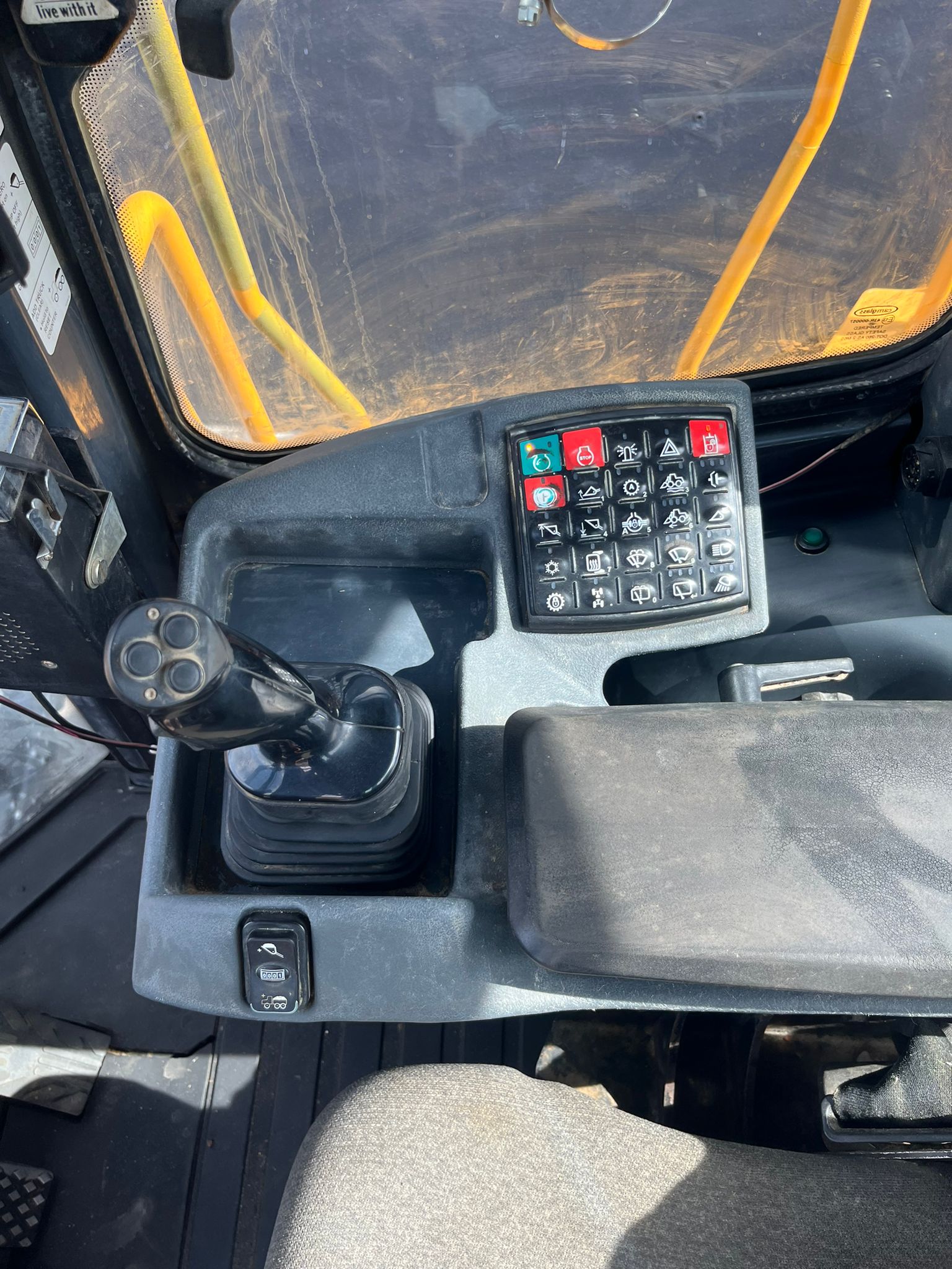 2012 John Deere 824K Wheel Loader