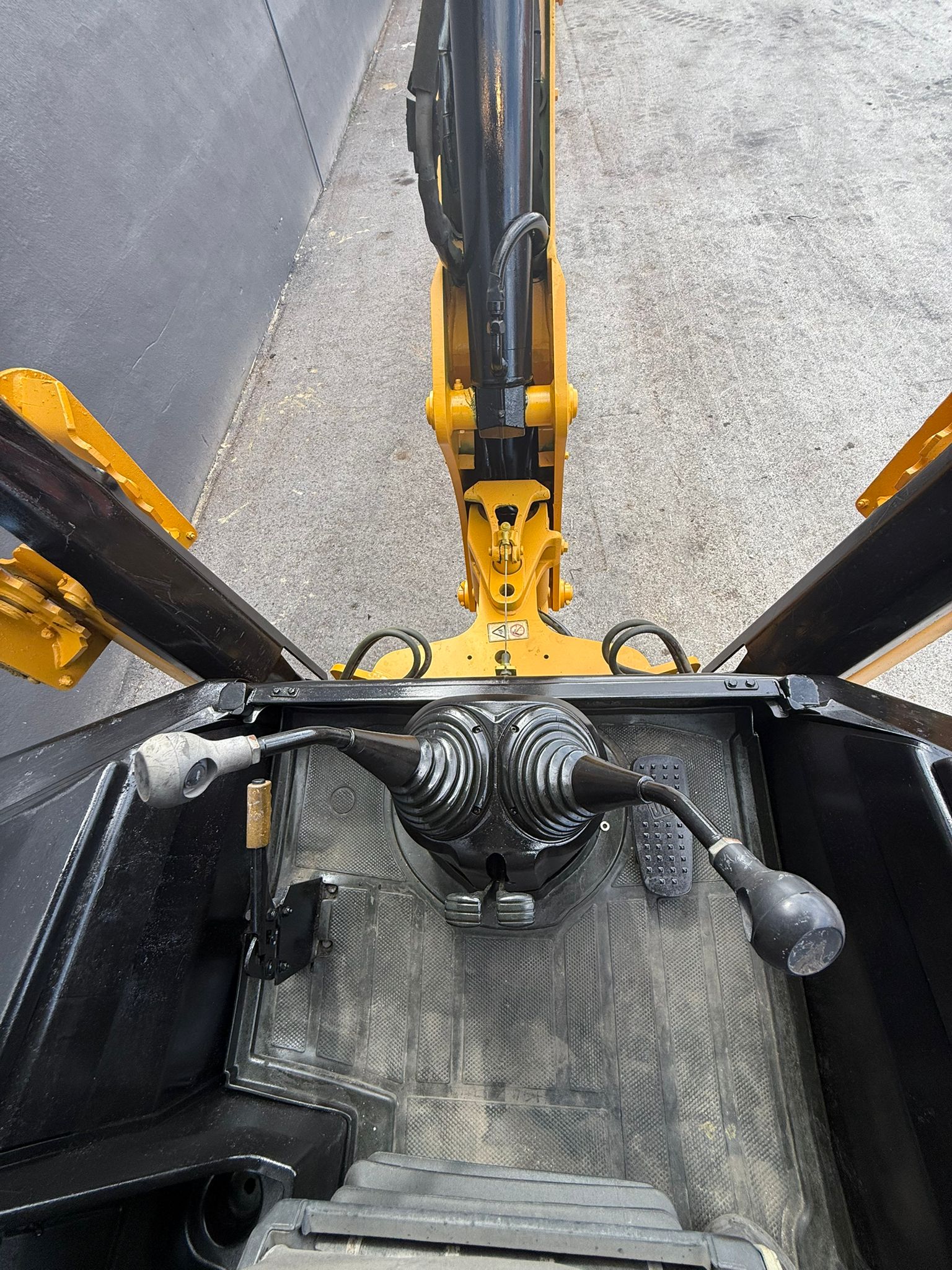 2018 JCB 3CX 4x4 Backhoe Loader - Stock#:BH8477