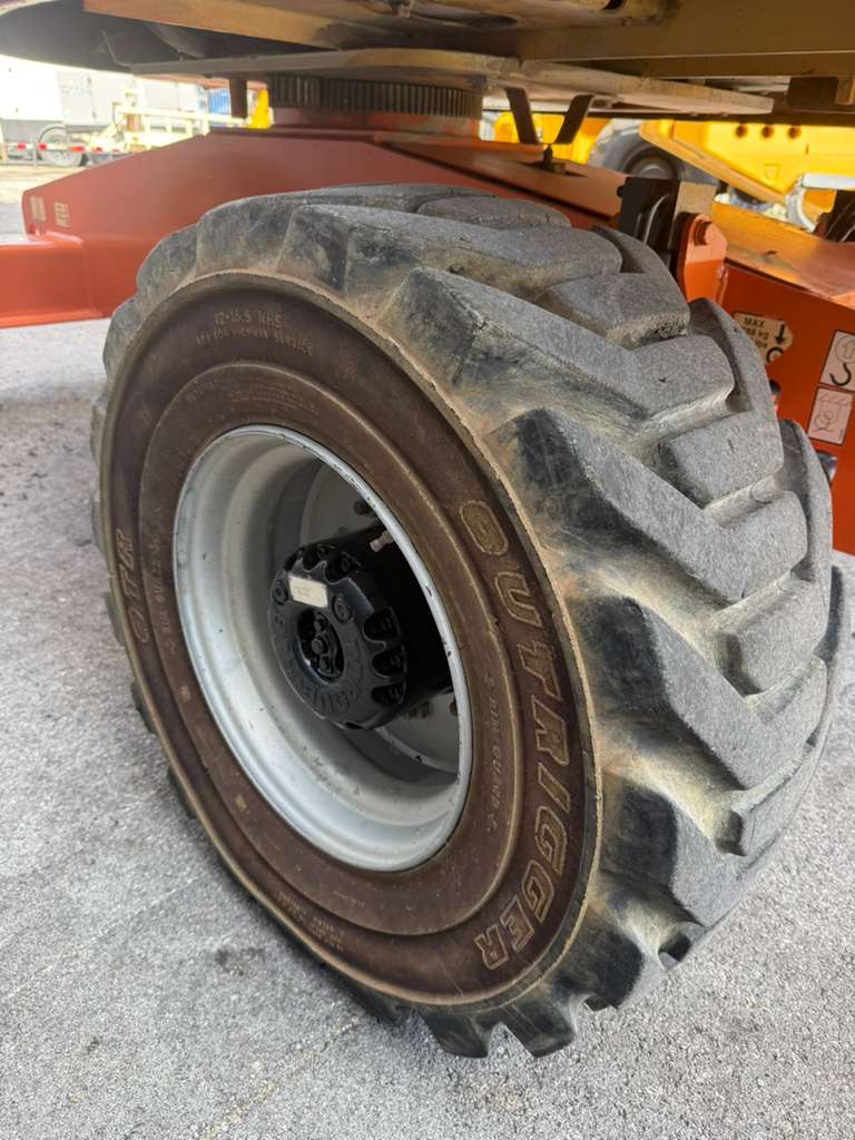 JLG 460SJ Telescopic Boom Lift  - Stock# BL4605551