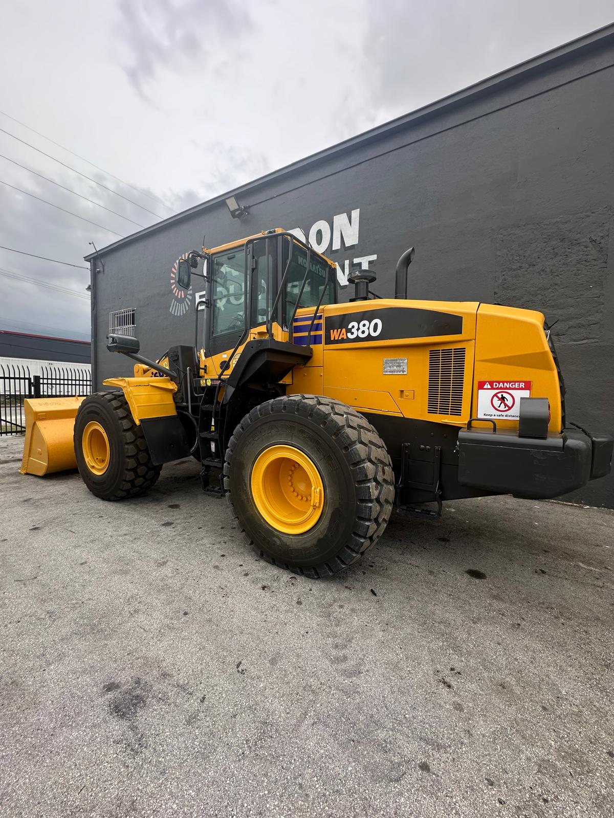 2014 Komatsu WA380-7 Wheel Loader