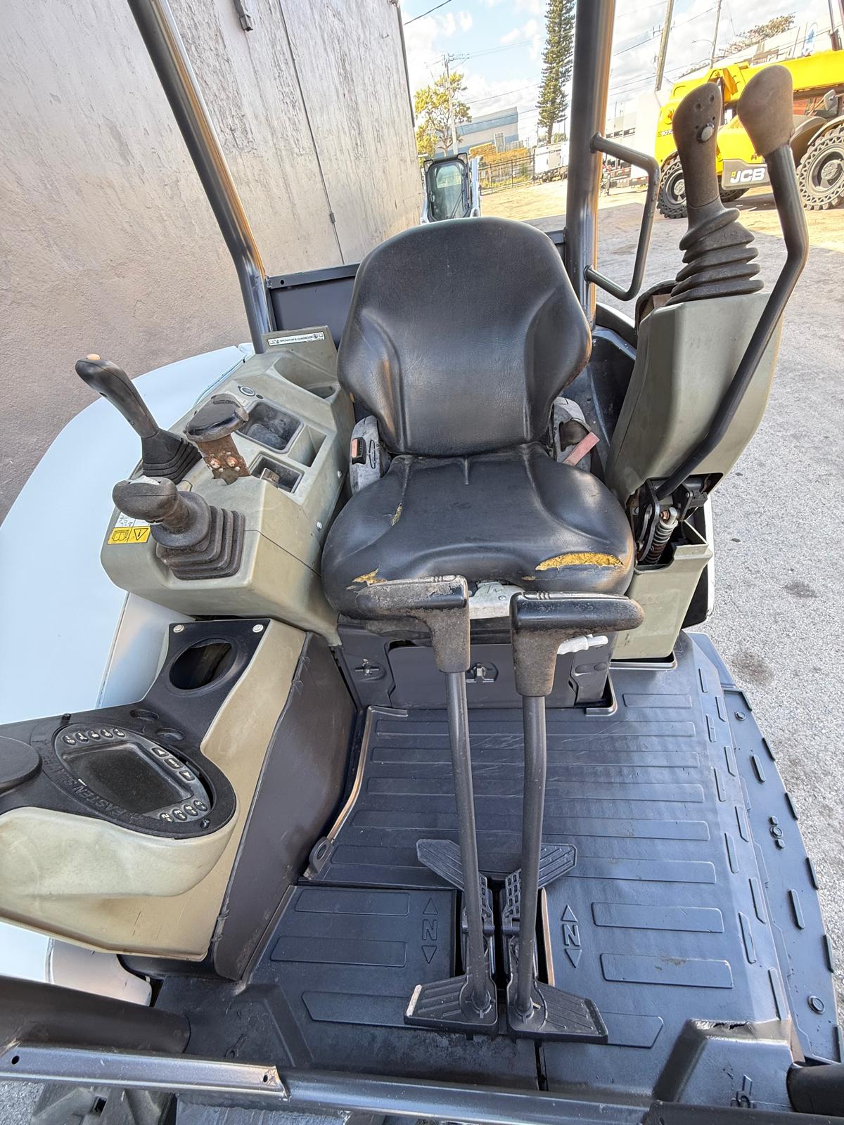 2018 Bobcat E32i Mini Excavator