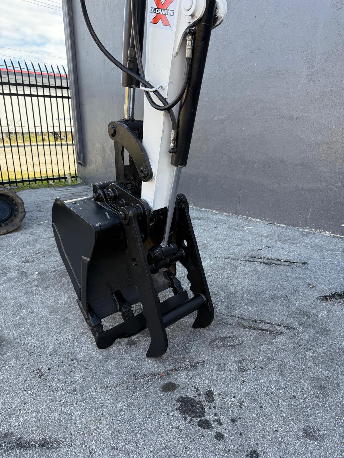 2018 Bobcat E32i Mini Excavator