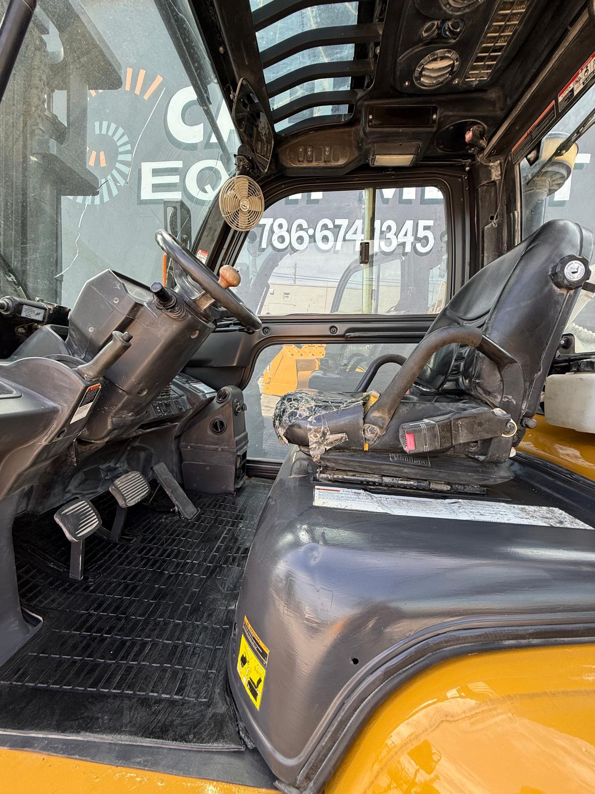 2014 Cat DP70N 12,300 lb Diesel Forklift