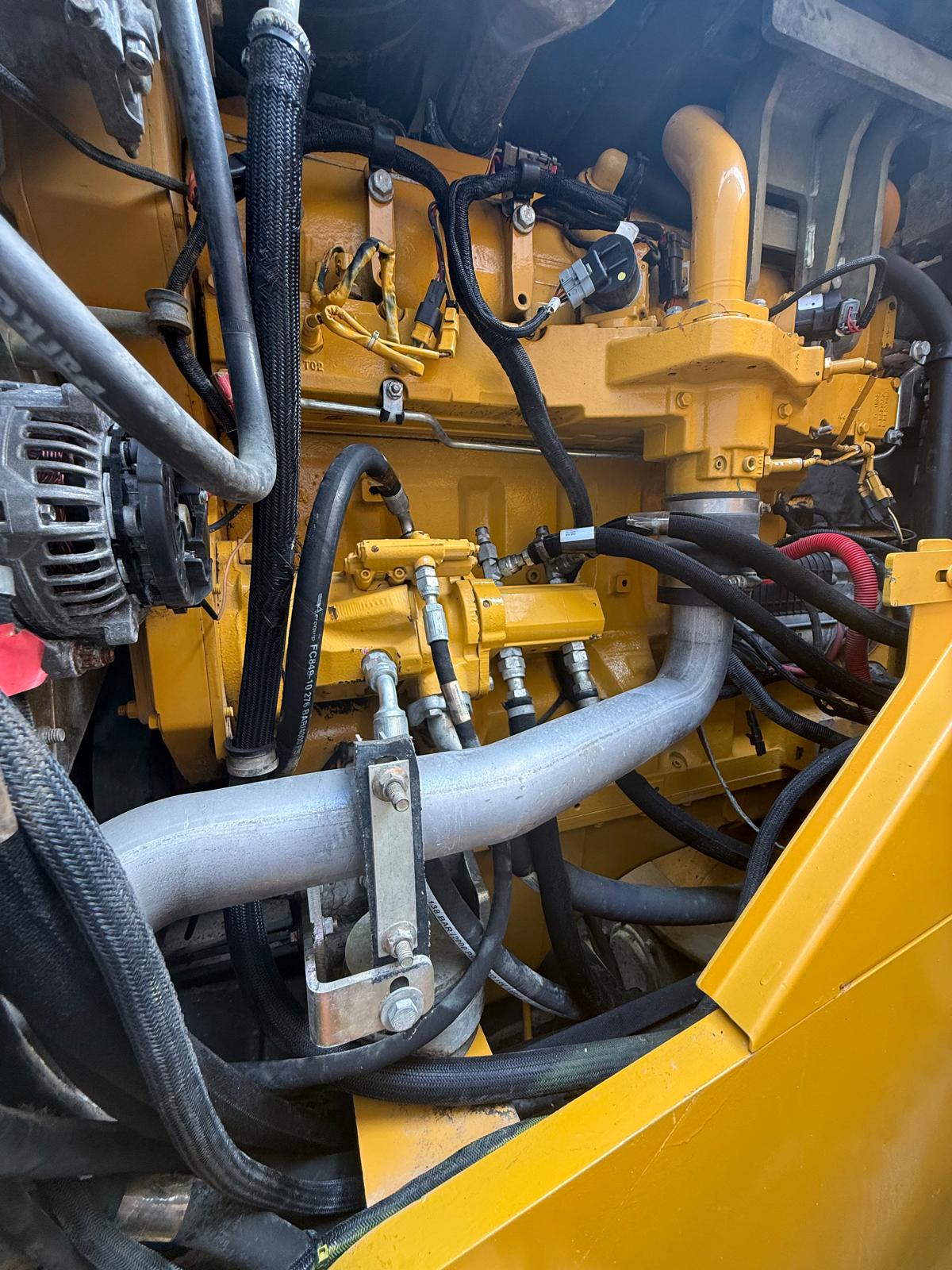 2012 John Deere 824K Wheel Loader